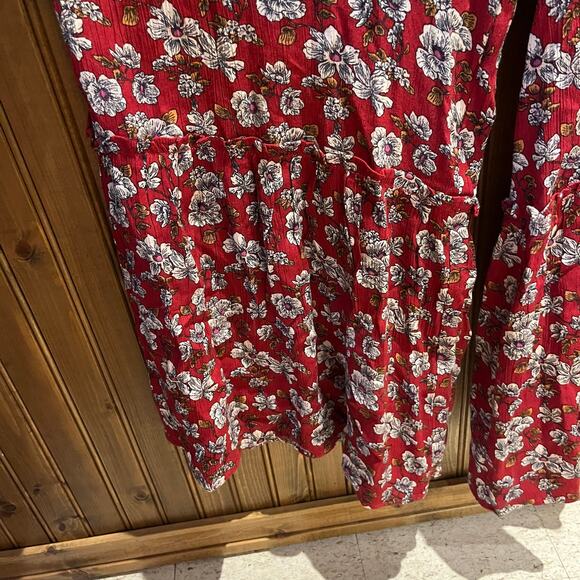 American Eagle Women's Red Floral Wide Leg Jumpsuit Sz 4 Boho Spring - Picture 6 of 7